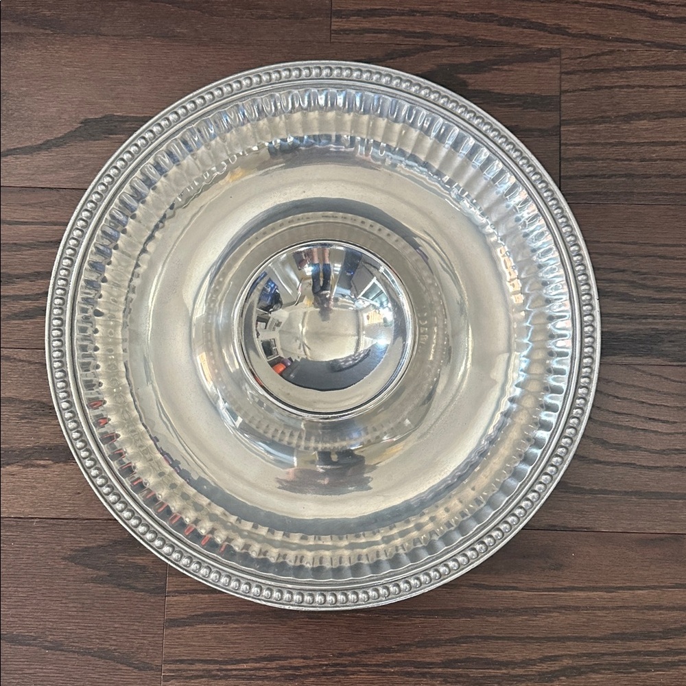 Wilton Armetale Flutes & Pearls Large Silver 15.5" Chip & Dip Server